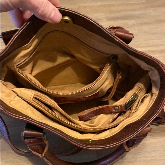 Duluth Trading Co. Lifetime Leather Saddle Bag - Picture 8 of 11